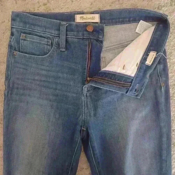 Madewell Women's Medium Wash 10" High-Rise Skinny Distressed Jean 26 - Picture 9 of 15